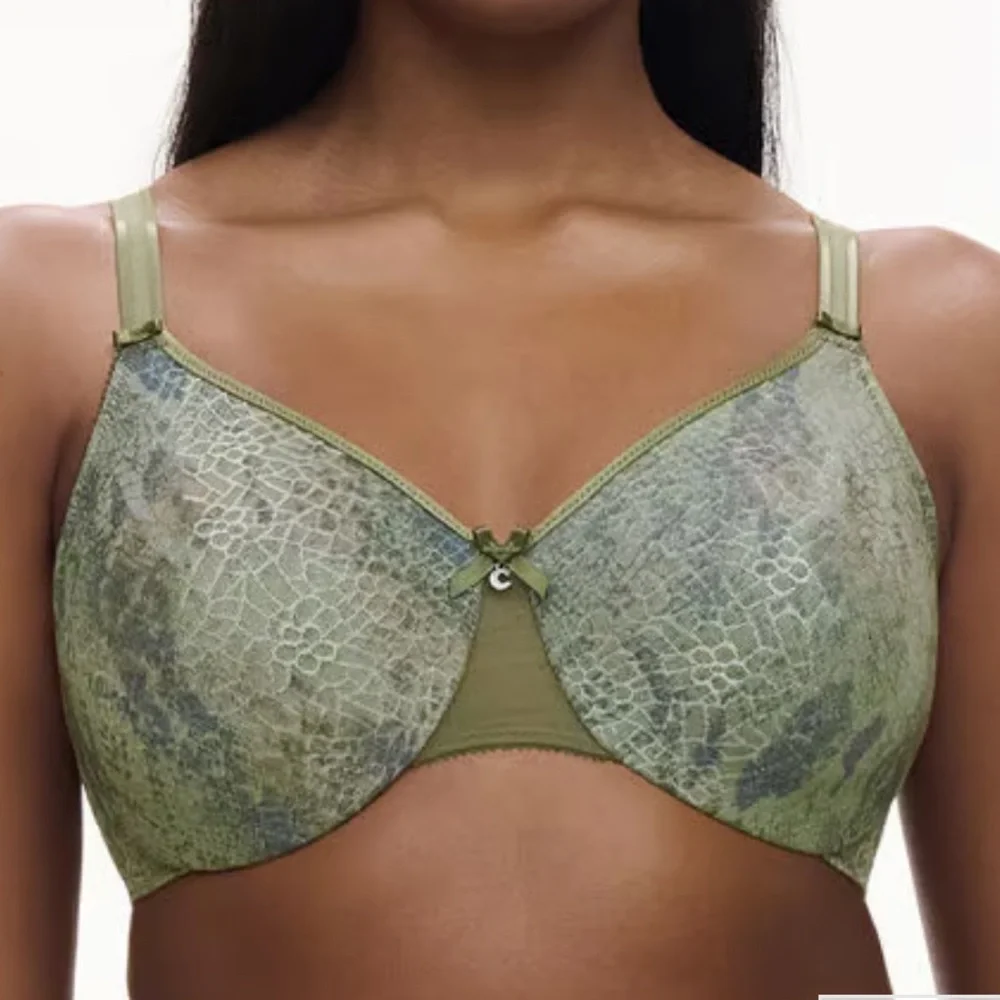 CHANTELLE C Magnifique Seamless Unlined Minimizer - Python Print Size Size 40D - Picture 2 of 7